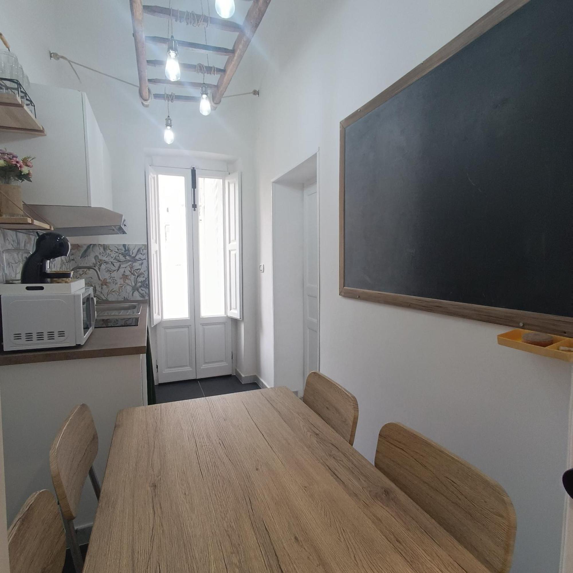 Dimora Tarantina Hotel Taranto Bagian luar foto